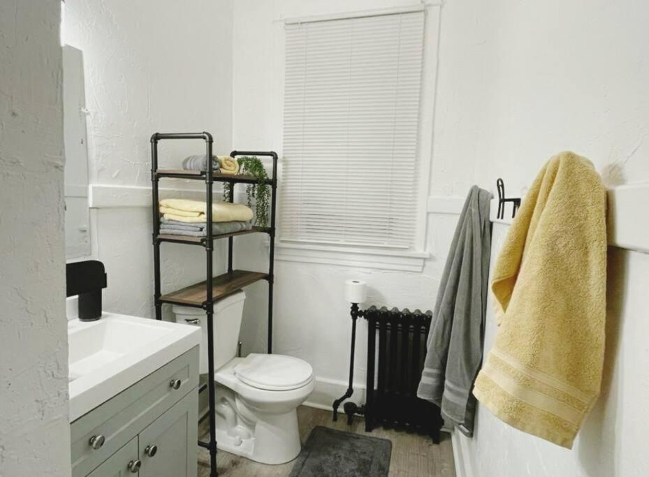 Appartement Lovely 2Br W Office Space - King Bed & Alexa à Pittsburgh Extérieur photo